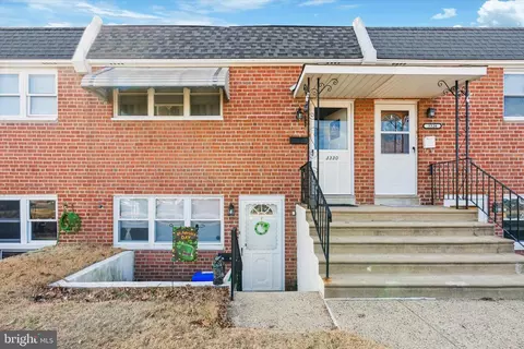 3330 S Keswick Rd, Philadelphia, PA 19114