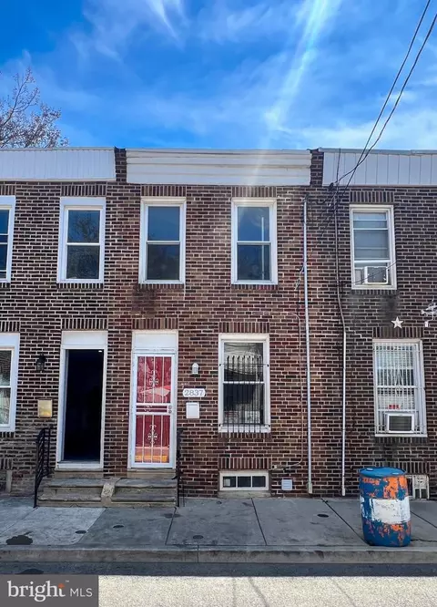 2837 Stouton St, Philadelphia, PA 19134