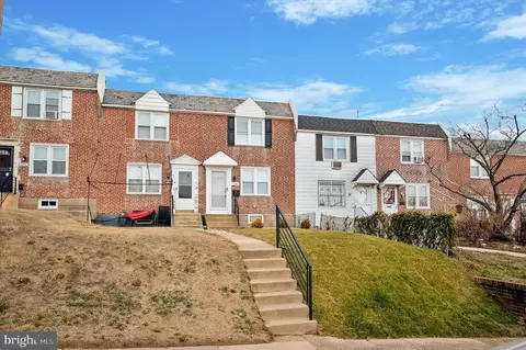 1367 Kimberly Dr, Philadelphia, PA 19151