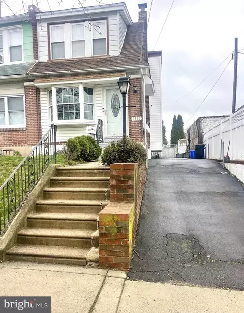 7532 Lawndale Ave, Philadelphia, PA 19111