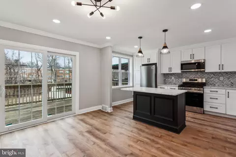 3620 Salina Rd, Philadelphia, PA 19154