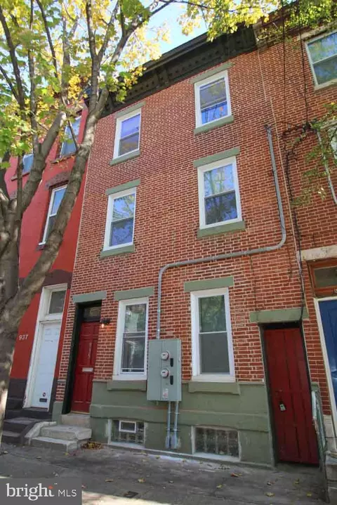 935 N 5th St, Philadelphia, PA 19123