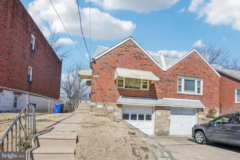 7818 Frontenac St, Philadelphia, PA 19111