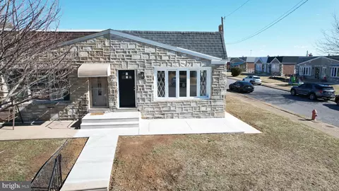 1719 Tustin St, Philadelphia, PA 19152