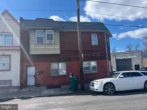 1860 Wakeling St, Philadelphia, PA 19124