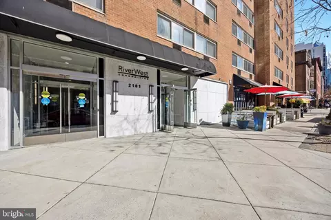 2101 17 Chestnut St #710, Philadelphia, PA 19103