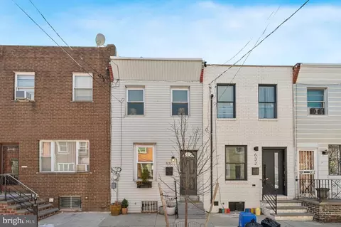 630 Mountain St, Philadelphia, PA 19148