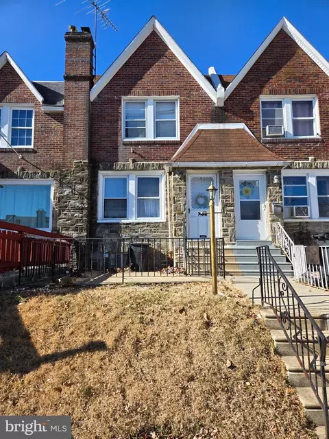 4228 Stirling St, Philadelphia, PA 19135