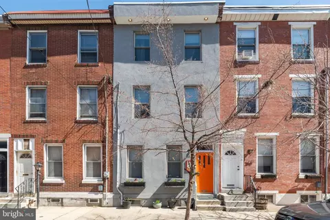 2045 E York St, Philadelphia, PA 19125