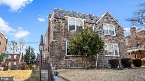 824 Kerper St, Philadelphia, PA 19111
