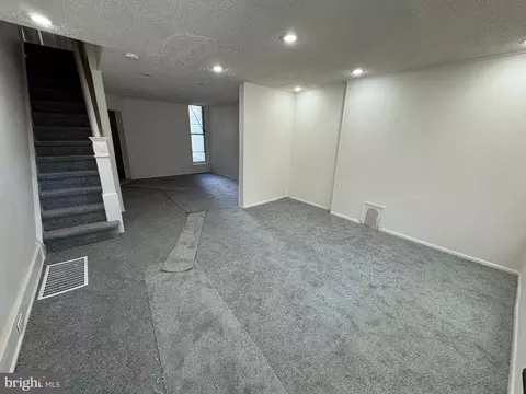 5551 Harmer St, Philadelphia, PA 19131