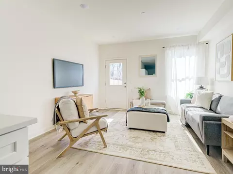 3019 Martha St, Philadelphia, PA 19134