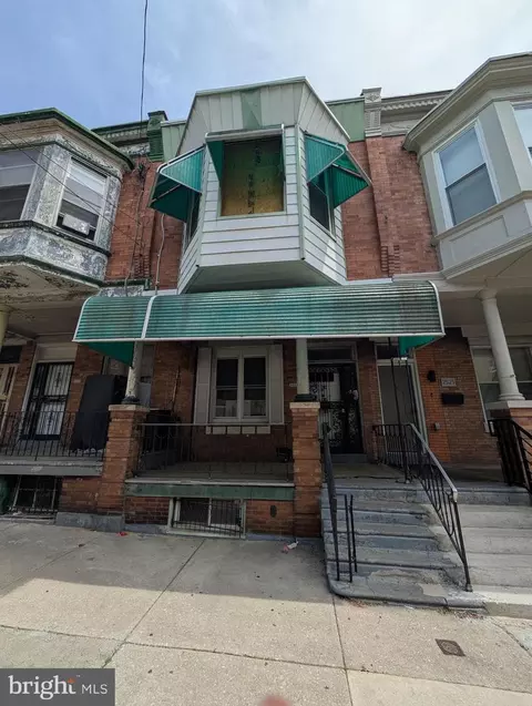 2527 N 32nd St, Philadelphia, PA 19132