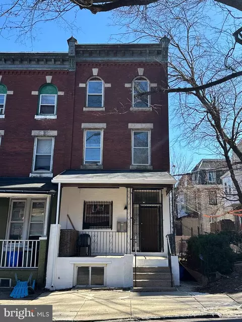 262 W Apsley St, Philadelphia, PA 19144