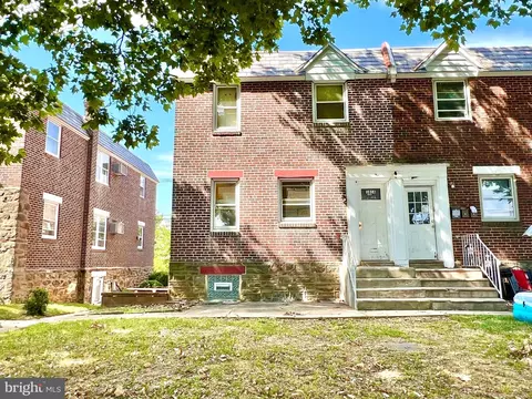 1016 Unruh Ave, Philadelphia, PA 19111
