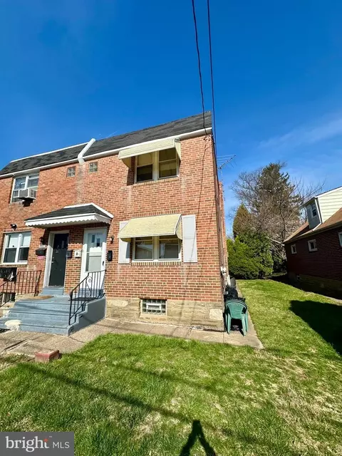 7530 Watson St, Philadelphia, PA 19111
