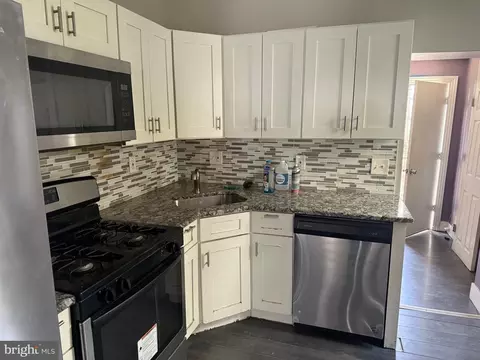 1861 E Clementine St, Philadelphia, PA 19134