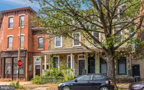 3813 Baring St, Philadelphia, PA 19104