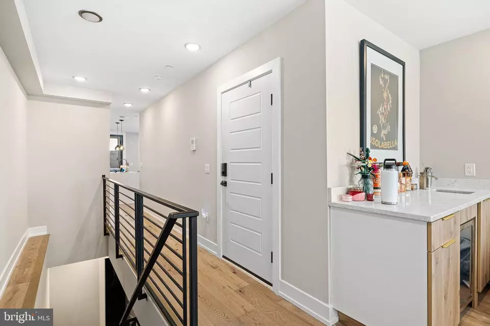  1525 Catharine St #1, Philadelphia, PA 19146 photo 3