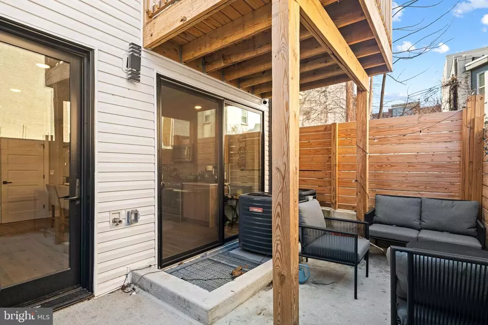  1525 Catharine St #1, Philadelphia, PA 19146 photo 8