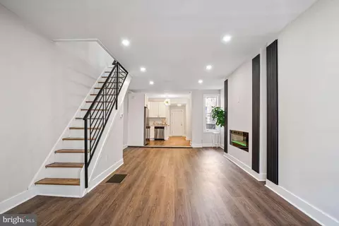 5536 Pemberton St, Philadelphia, PA 19143
