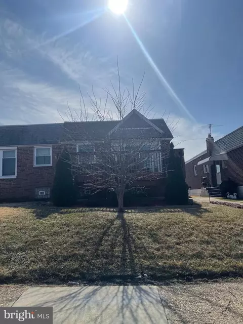 2106 Faunce St, Philadelphia, PA 19152
