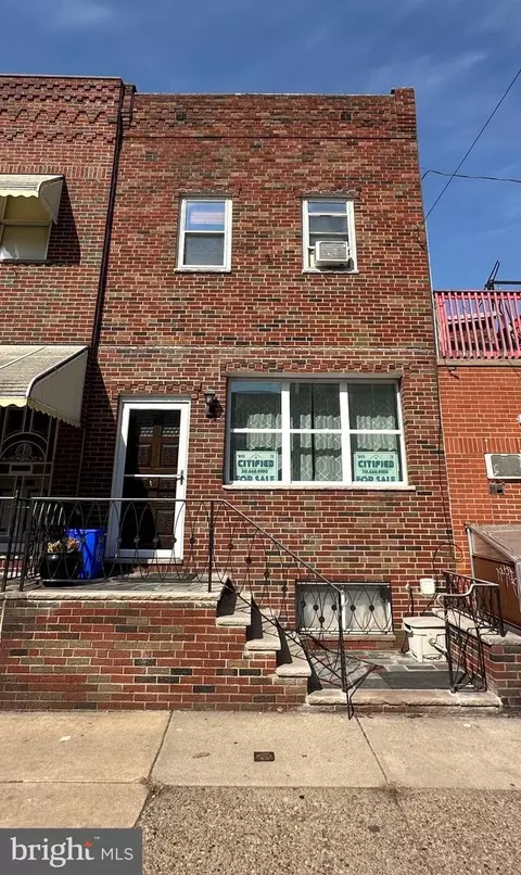 1109 Wolf St, Philadelphia, PA 19148