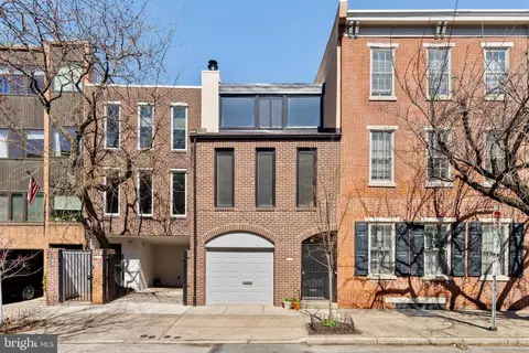 233 Monroe St, Philadelphia, PA 19147