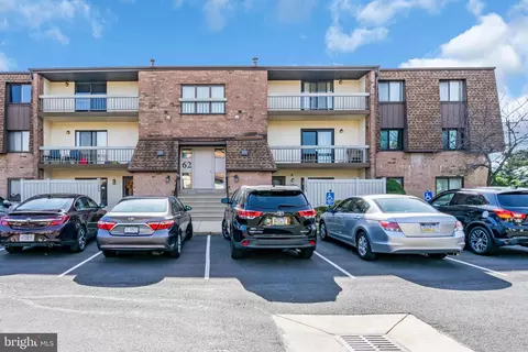 62203 Delaire Landing Rd, Philadelphia, PA 19114