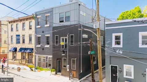 926 N 19th St, Philadelphia, PA 19130