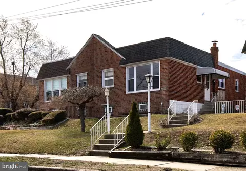 2134 Afton St, Philadelphia, PA 19152