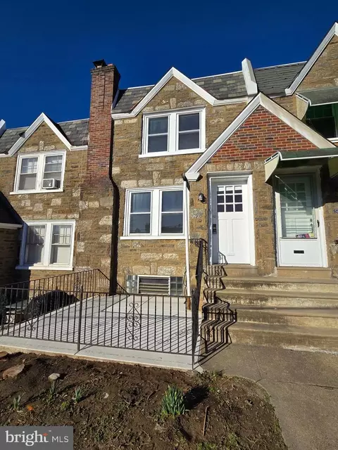 5250 Arbor St, Philadelphia, PA 19120