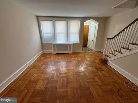 6226 N Mascher St, Philadelphia, PA 19120