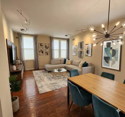 1023 Clinton St #204, Philadelphia, PA 19107