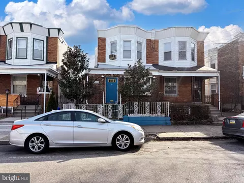 5222 Race St, Philadelphia, PA 19139