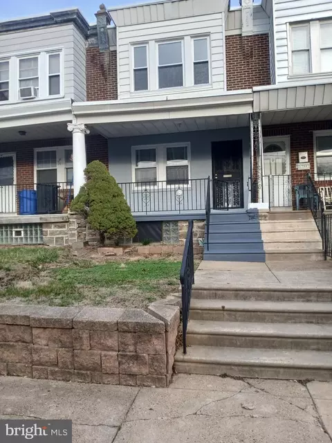 5735 N Howard St, Philadelphia, PA 19120