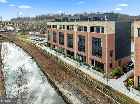 4531 Riverside Way, Philadelphia, PA 19127