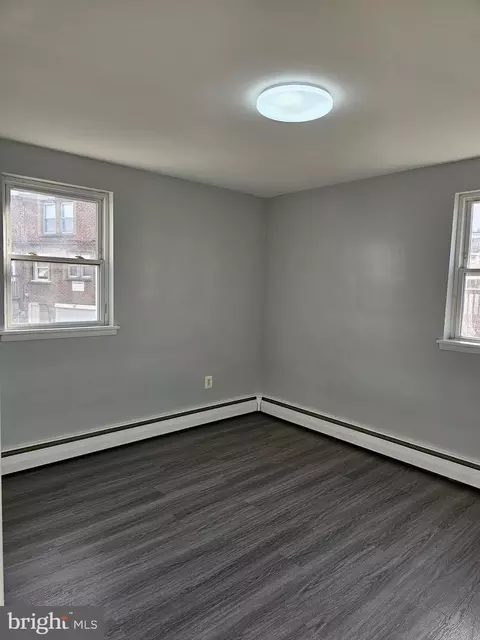 Bedroom - 7621 Cottage St, Philadelphia, PA 19136 photo 1 of 2