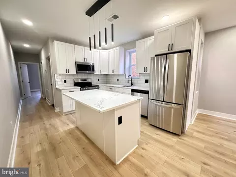 638 N 63rd St, Philadelphia, PA 19151