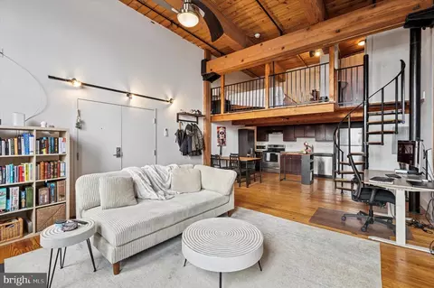 309 13 Arch St #405, Philadelphia, PA 19106