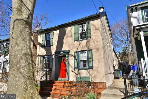 628 W Naomi St, Philadelphia, PA 19144