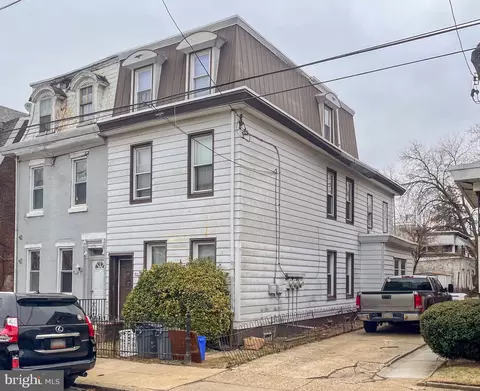 4633 Penn St, Philadelphia, PA 19124