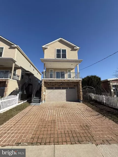 7723 Algon Ave, Philadelphia, PA 19111