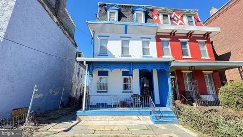 612 N 43rd St, Philadelphia, PA 19104