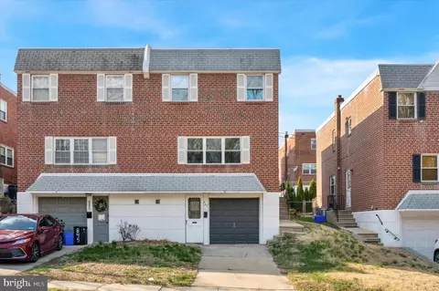 847 W Bells Mill Rd, Philadelphia, PA 19128