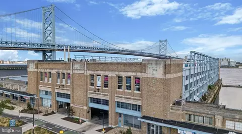 7 N Chris Columbus Blvd #119, Philadelphia, PA 19106