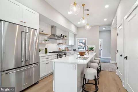 347 E Gorgas Ln #B, Philadelphia, PA 19119