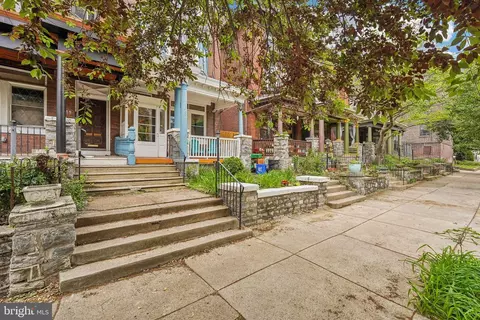 251 S 46th St, Philadelphia, PA 19139