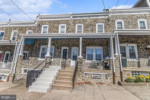 452 Shurs Ln, Philadelphia, PA 19128