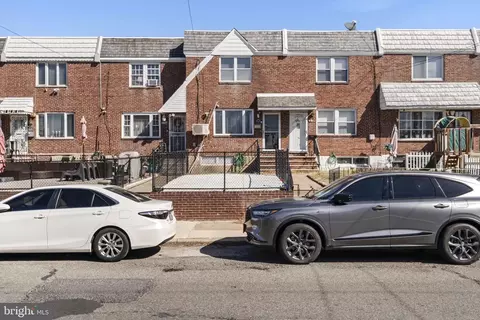 2737 Mckean St, Philadelphia, PA 19145